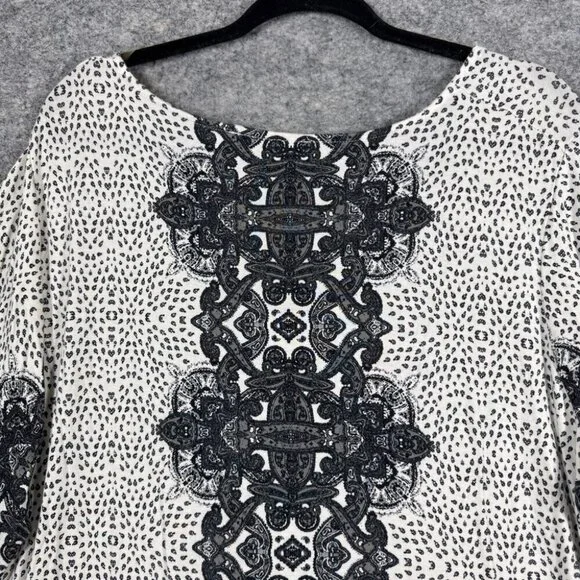 Rose & Olive Women's Boho Paisley Print Rayon Blend Lace Trim Top Size 3X - Picture 14 of 15